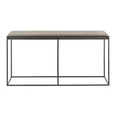 Sidetable Boldara van Inhouse met een houten blad en zwart metalen frame, minimalistisch en stijlvol design.